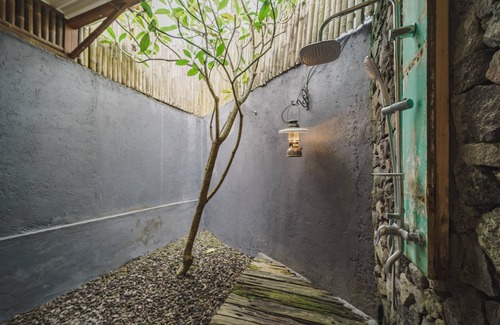 Cangkringan Casa | Rumah Jembarati