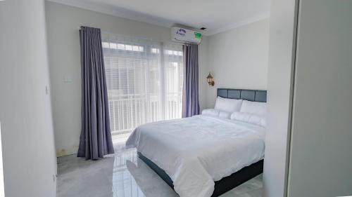 Taman Griya Casa | Rumah Jimbaran Kuta 3 bedroom 9 pax SukaBali 1