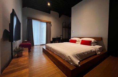 Berawa Hotel | Rumah Kahyangan