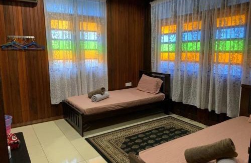 Kampung Ru Muda Chalet De Esquí | Rumah Melati@Zaki’s Residence, Marang, Terengganu