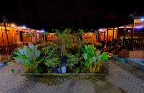 Sumberagung Cabaña | Rumah Mertua Cottage By Reccoma