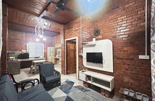 Janda Baik Casa | Rumah Singgah