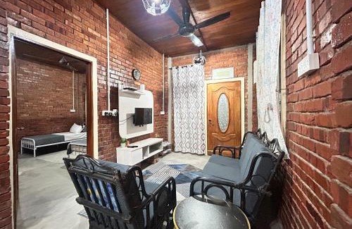 Janda Baik Casa | Rumah Singgah
