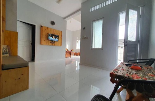 Sukarami Apartamento | Rumah Singgah Patra Permai III