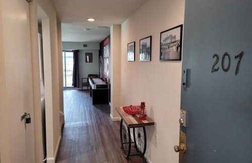 Atlantic City Casa | Run-AC Villa- Block from Ocean Casino & Waterpark!