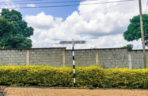 Nairobi Casa | Runda Spacious 7-bedroom townhome in welcoming Nairobi's best estate