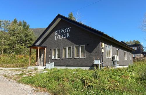 Rusutsu Casa | RuPow Lodge - walking distance to Rusutsu Resort