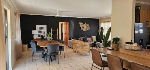Leeupoort Casa | Rupping Bush Retreats