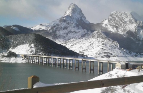 Villafrea de la Reina Apartamento | Alojamiento Rural en Montaña Leonesa, junto a picos de Europa y el pantano de Riaño.