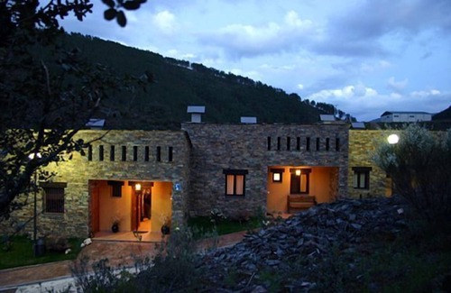 Casares de las Hurdes Cabaña | Apartamento rural Aldea la Cabachuela para 4 personas AT-CC-00096