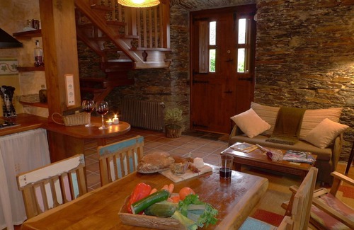 Prelo Cabaña | Apartamento rural El Bosque de las Viñas para 3 personas