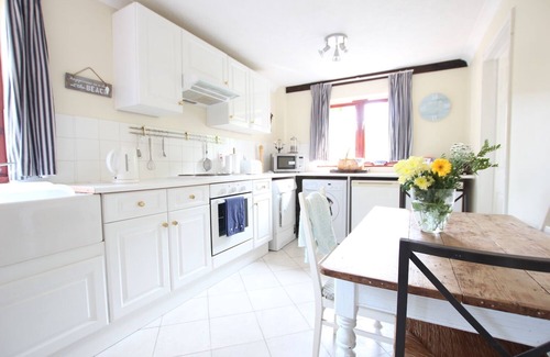 Ashford Cabaña | Rural Cottage Close to Ashford and Tenterden