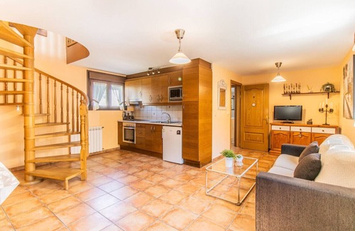 Senegue Casa | Dúplex rural en los Pirineos - Jardín y Parking