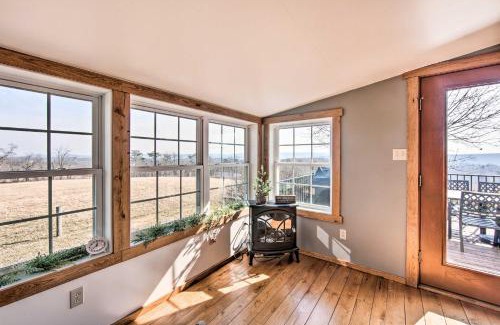 Mount Pleasant Mills Casa | Rural Dutch Country Retreat - Private Hot Tub