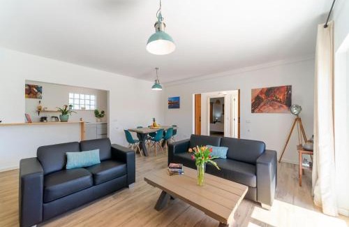 Camparca Casa | Rural Holiday Home with Pool
