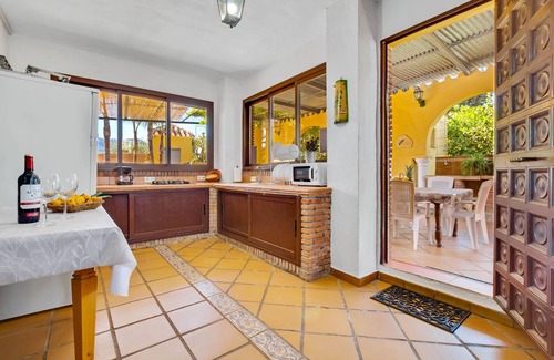 Alhaurín de la Torre Casa | Casa Rural La Colina a 30 min Málaga - Lovely Home