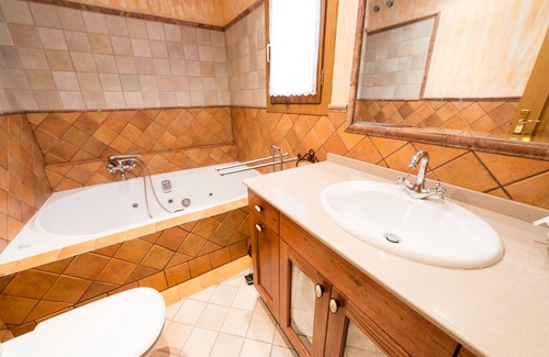 Jaca Chalet De Esquí | Casa rural brisa de Jaca