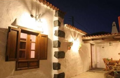 Icod de los Vinos Cabaña | Finca Los Ciruelos ( Casa El Nisperero )