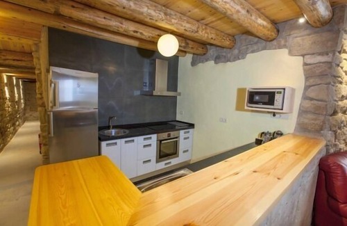 Murillo de Gállego Cabaña | CASA RURAL CON ESPACIO PRIVADO DE BARBACOA Y PERGOLA