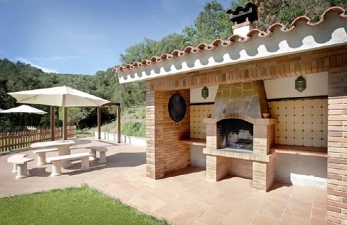 Gualba Cabaña | Casa rural (alquiler íntegro) Cal Moro para 14-16 personas