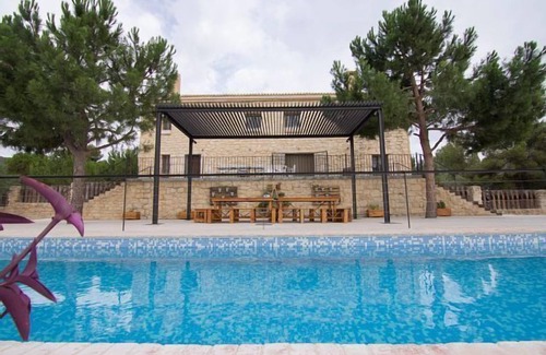 Biar Cabaña | Casa rural (alquiler íntegro) Finca La Llum para 23 personas