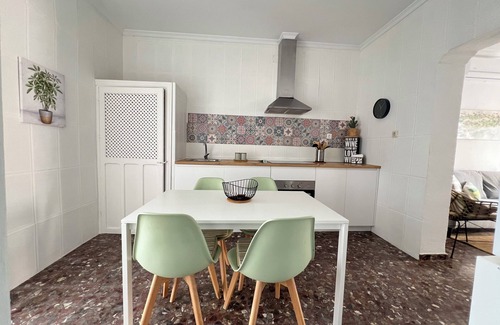 Trebujena Casa | Casa rural en zona tranquila. A 20 minutos de la playa. Ideal parejas o familias