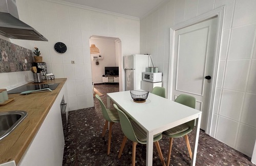 Trebujena Casa | Casa rural en zona tranquila. A 20 minutos de la playa. Ideal parejas o familias