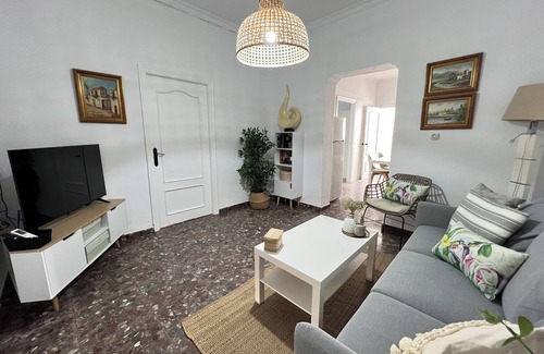 Trebujena Casa | Casa rural en zona tranquila. A 20 minutos de la playa. Ideal parejas o familias