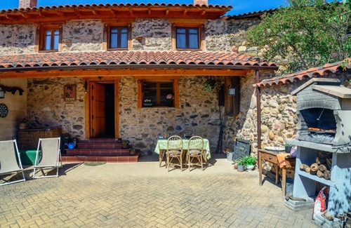 Benllera Casa | Casa rural en la montaña de León