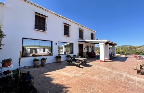 Archidona Casa | Casa rural Los Palomos, en el centro de Andalucía, Sierra Norte de Málaga.