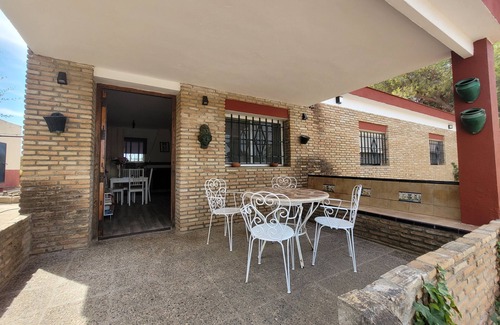 Carmona Cabaña | Rural House 'Villa Manolita' with Private Pool, Wi-Fi and Air Conditioning