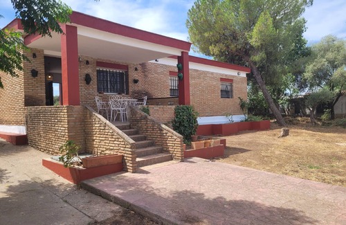 Carmona Cabaña | Rural House 'Villa Manolita' with Private Pool, Wi-Fi and Air Conditioning
