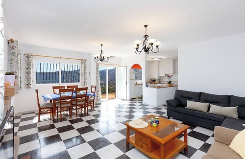 Almuñécar Cabaña | Casa rural con increíbles vistas al mar y montañas de la zona.