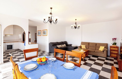 Almuñécar Cabaña | Casa rural con increíbles vistas al mar y montañas de la zona.
