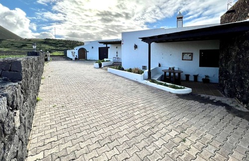 Ye Cabaña | Rural House with terrace,barbecue and view
