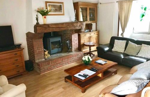 Feugeres Casa | Rural- PetFriendly- NearToNormandyCoast