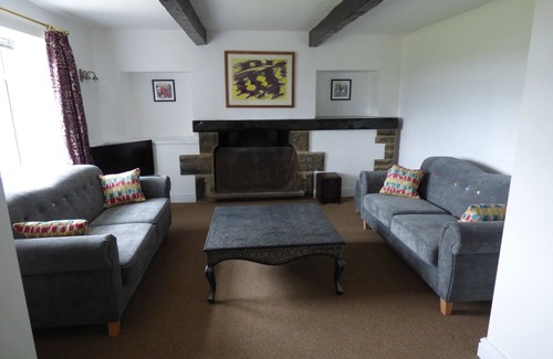 Skipton Casa | Aislamiento rural con vistas panorámicas al campo, se admiten perros, WiFi gratuito.