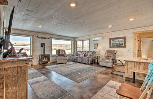 White Sulphur Springs Casa | Rural White Sulphur Springs Getaway with Deck!