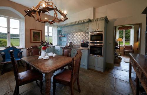 Beeley Casa | Russian CottageChatsworth Estate