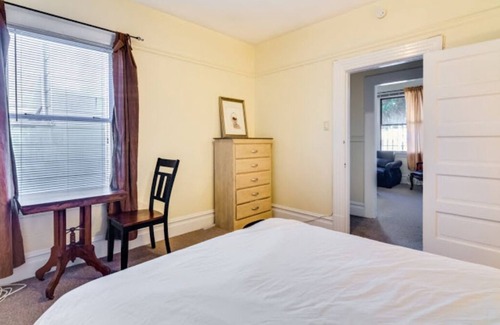 Russian Hill Apartamento | Russian Hill Upscale & Quiet Furnished 3BR APT
