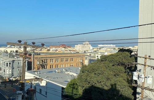 Russian Hill Condominio | Penthouse Home en Russian Hill con vistas panorámicas y terrazas