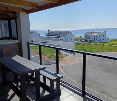 St. Helena Bay Casa | Russobietjie Luxury Self-catering House
