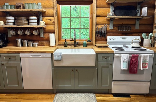 Campton Cabina | Russtic Cabin at the 100 Acre Wood