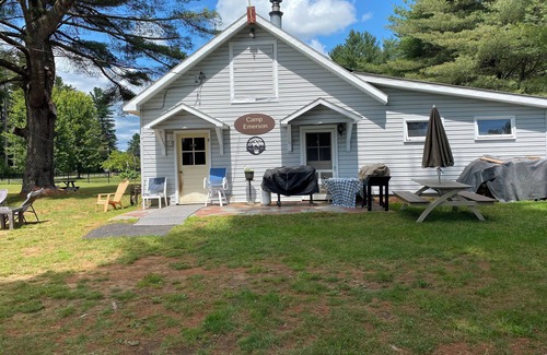Arietta Cabina | Rustic 2 Bedroom Cabin