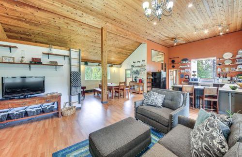 Newport Casa | Rustic and Modern Home with Forest Views in Newport!