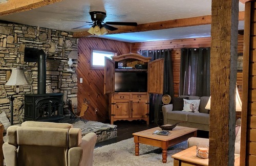 Bruner Cabina | Rustic and Unique in a Remote location