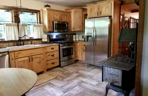 Bruner Cabina | Rustic and Unique in a Remote location