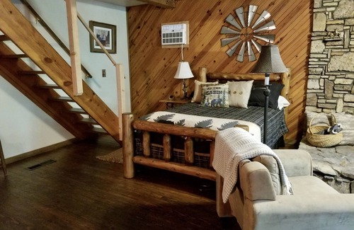 Bruner Cabina | Rustic and Unique in a Remote location