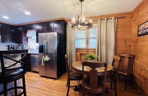 Atlantic Beach Casa | Rustic Beach Lodge, Treehouse Vibes, Half a Mile to the Ocean!