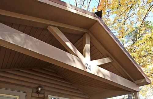 Centre Hall Cabina | Rustic Cabin 29 w/ 4 Beds
